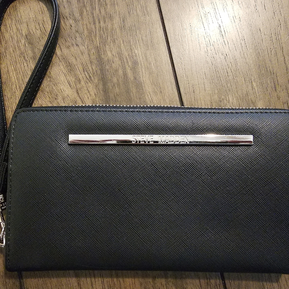 Steve Madden Wallet
